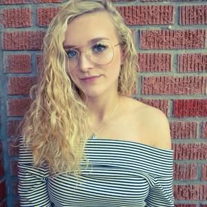 Meet your Posher, Camryn